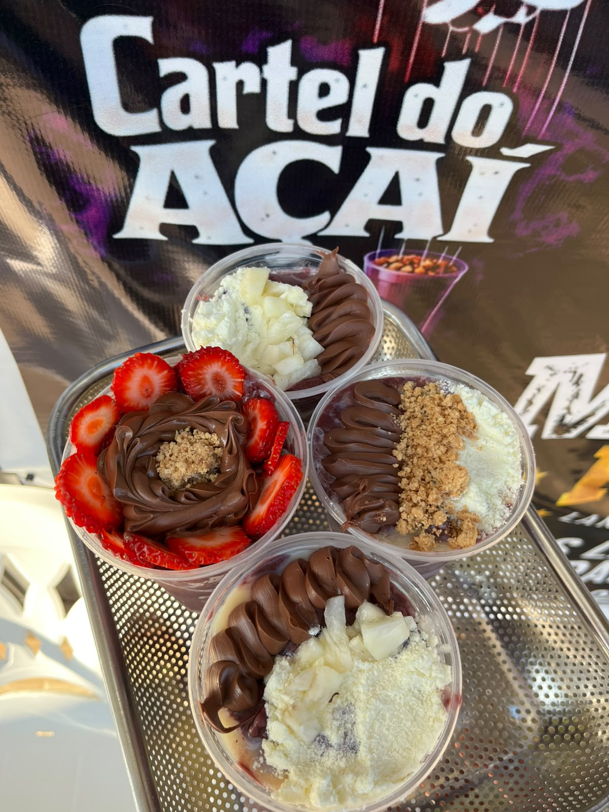 Açaí com acompanhamentos